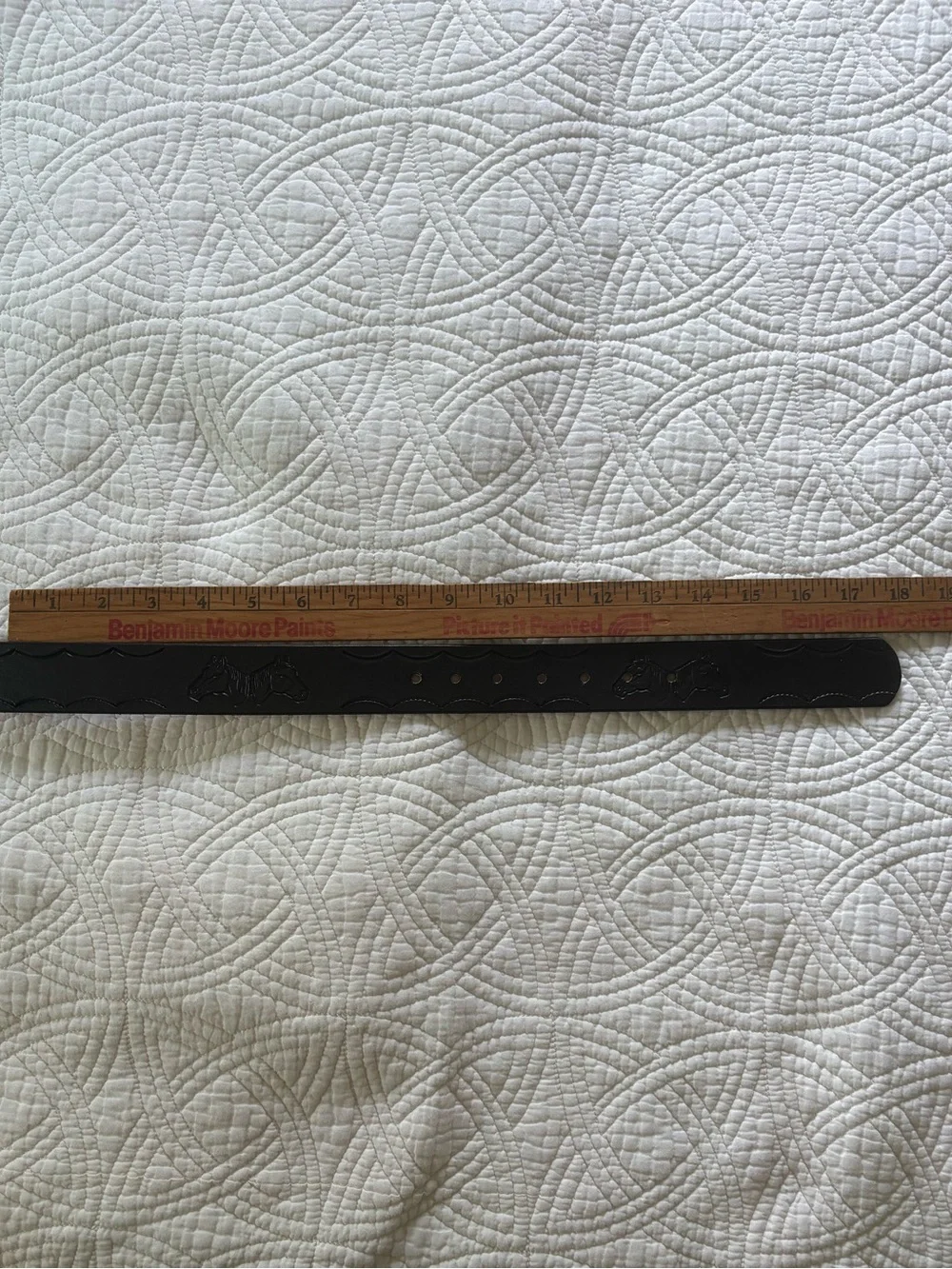 Women's Leather Belt with Horsehead Buckle 53”